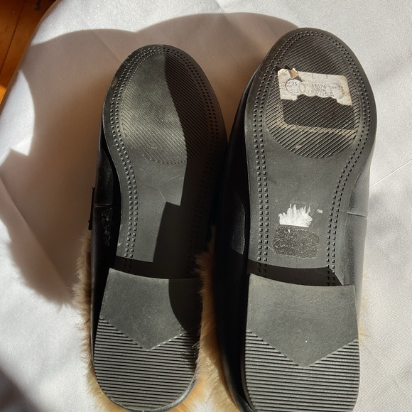 Steve Madden KLOE leather Black Mules with Gold Accents 5M - Picture 5 of 8